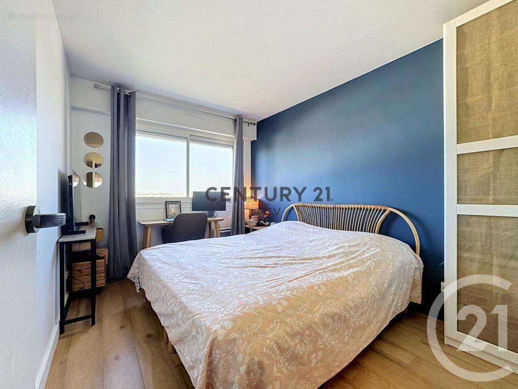 Appartement à MAISONS-ALFORT