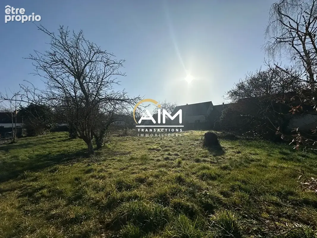 Terrain constructible à Montlouis-sur-Loire - photo 3