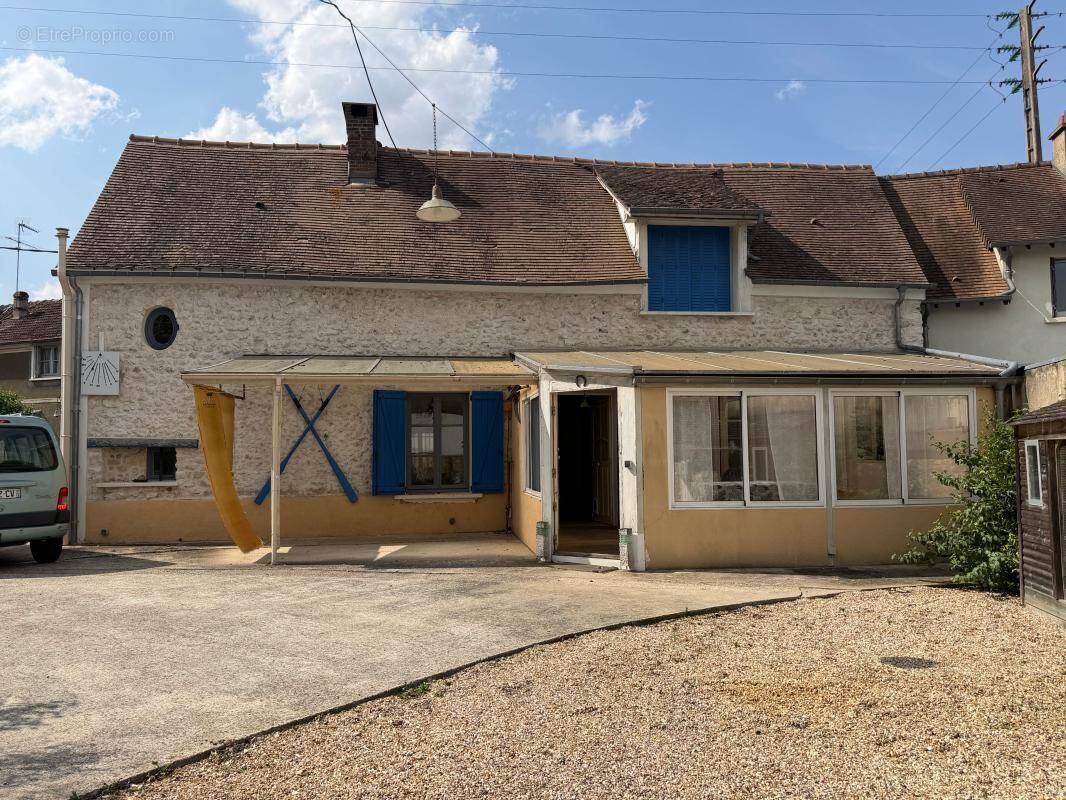 Maison à MEREY