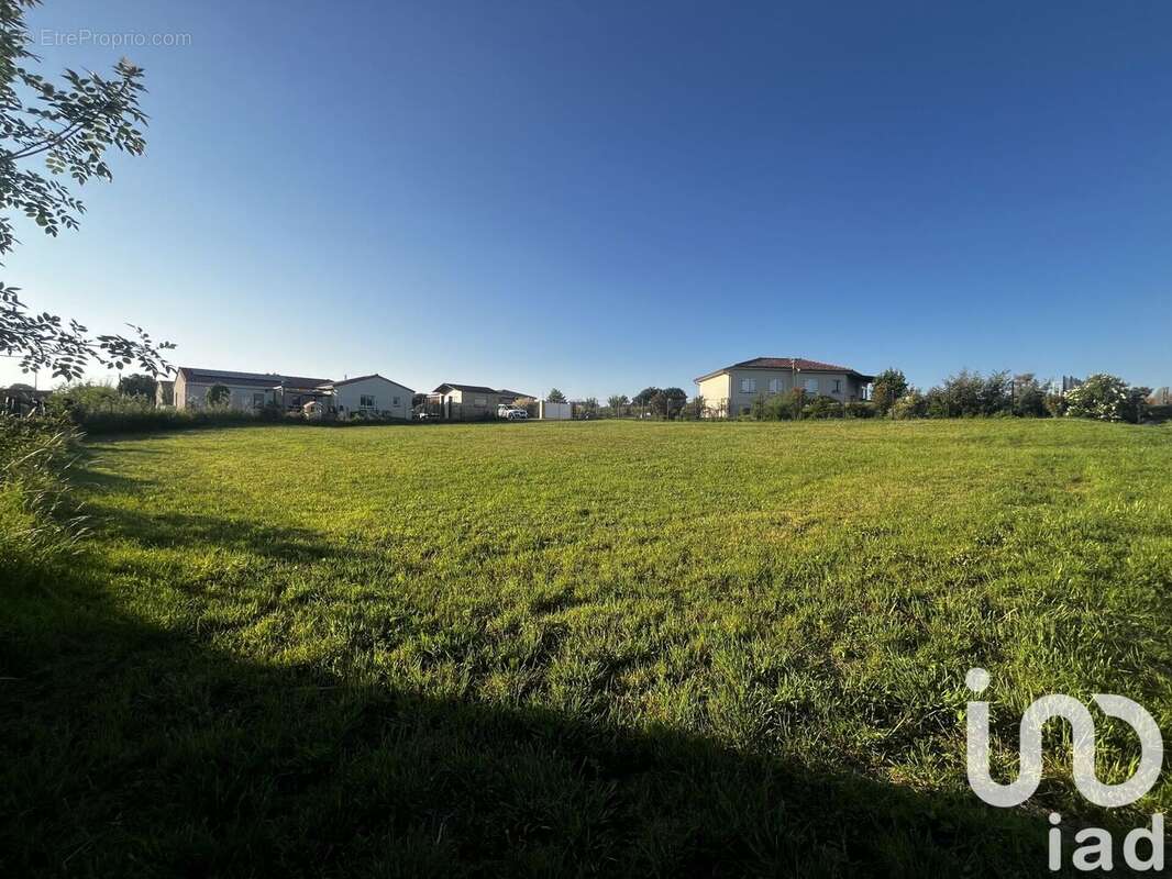 Terrain 1500 m² à Gargas  - photo 3