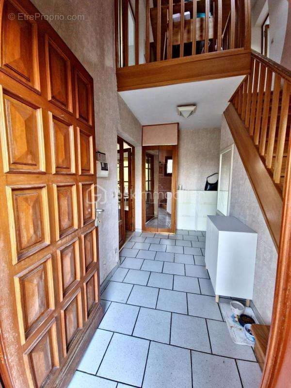 Maison à VAIRES-SUR-MARNE