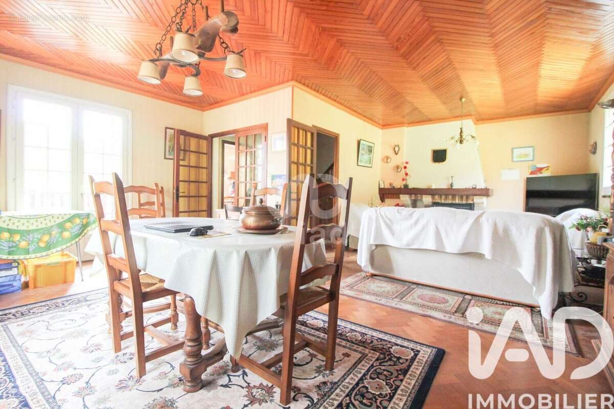 Photo 2 - Maison à SAINT-AFFRIQUE
