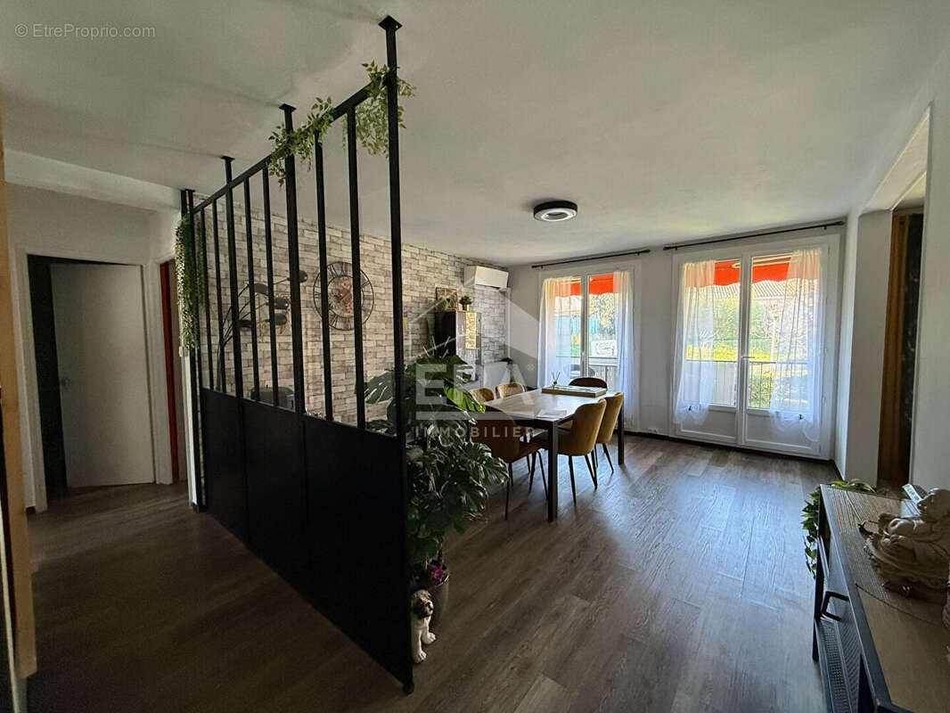 Appartement à AUBAGNE