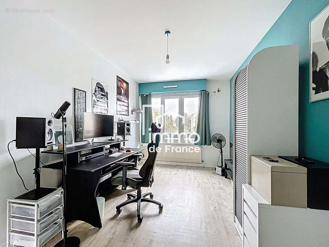 Appartement à FERNEY-VOLTAIRE