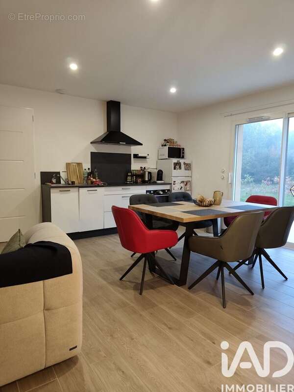 Photo 2 - Maison à RUOMS