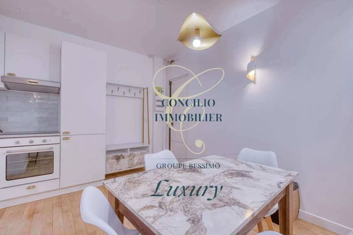 Appartement à PARIS-9E