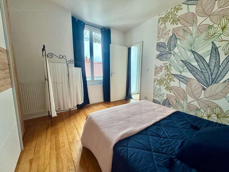 Roanne – maison type loft 95 m2 rénovée avec garage et cour privative - photo 6