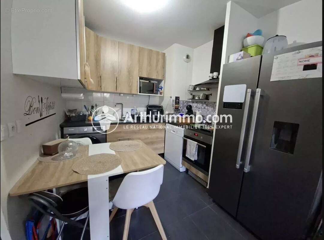 Appartement à SAINT-PIERRE-DU-PERRAY