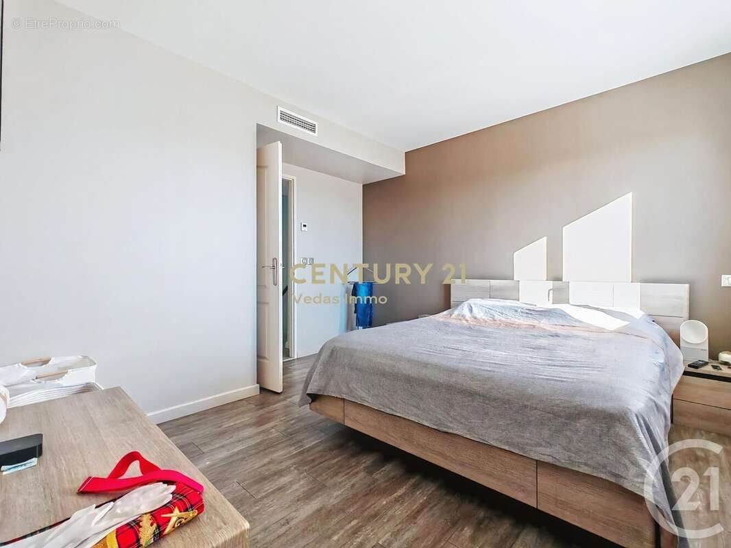 Maison à VILLENEUVE-LES-MAGUELONE