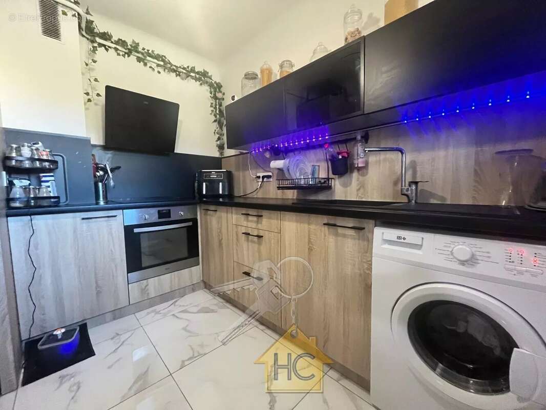 Appartement à LE CANNET