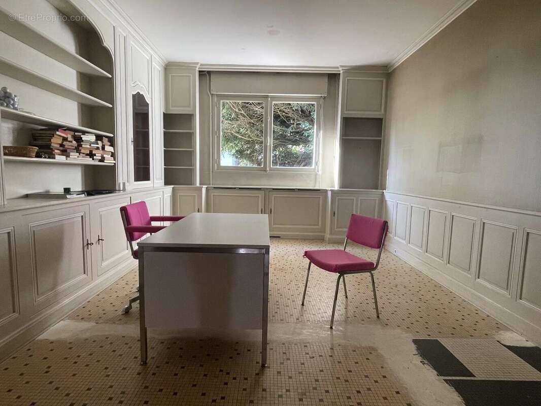 Maison à BLANZAC-PORCHERESSE