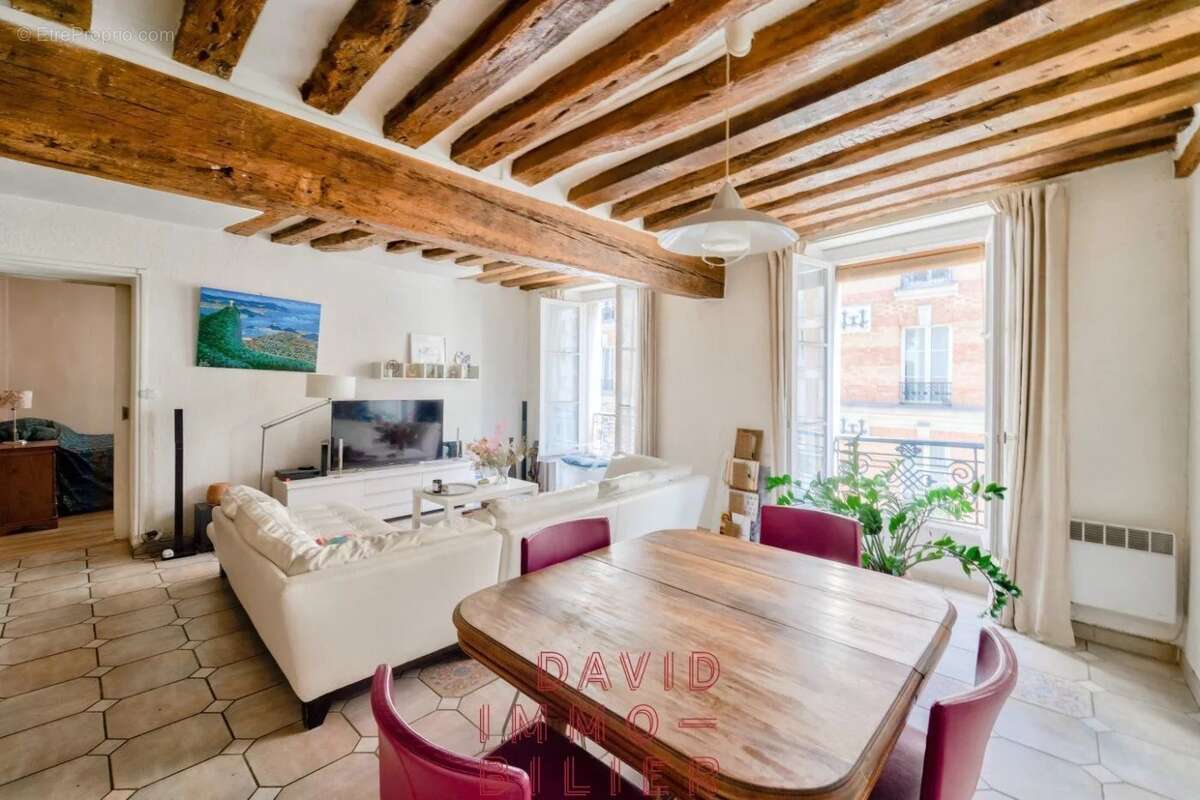Appartement à PARIS-11E