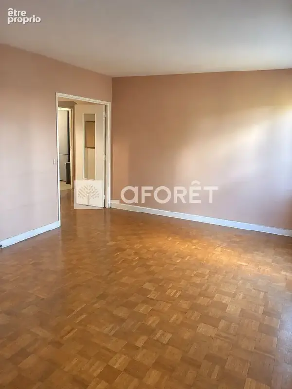 Appartement Montreuil 4 pièce(s) 83.85 m2 - photo 2