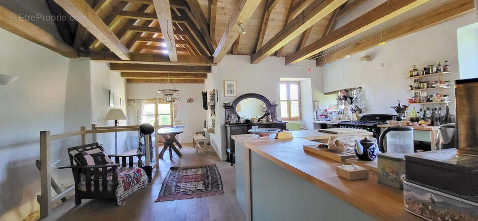 Maison à LABASTIDE-MURAT