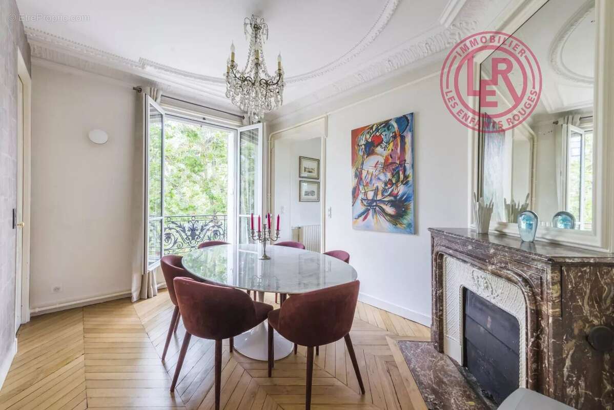 Appartement à PARIS-4E