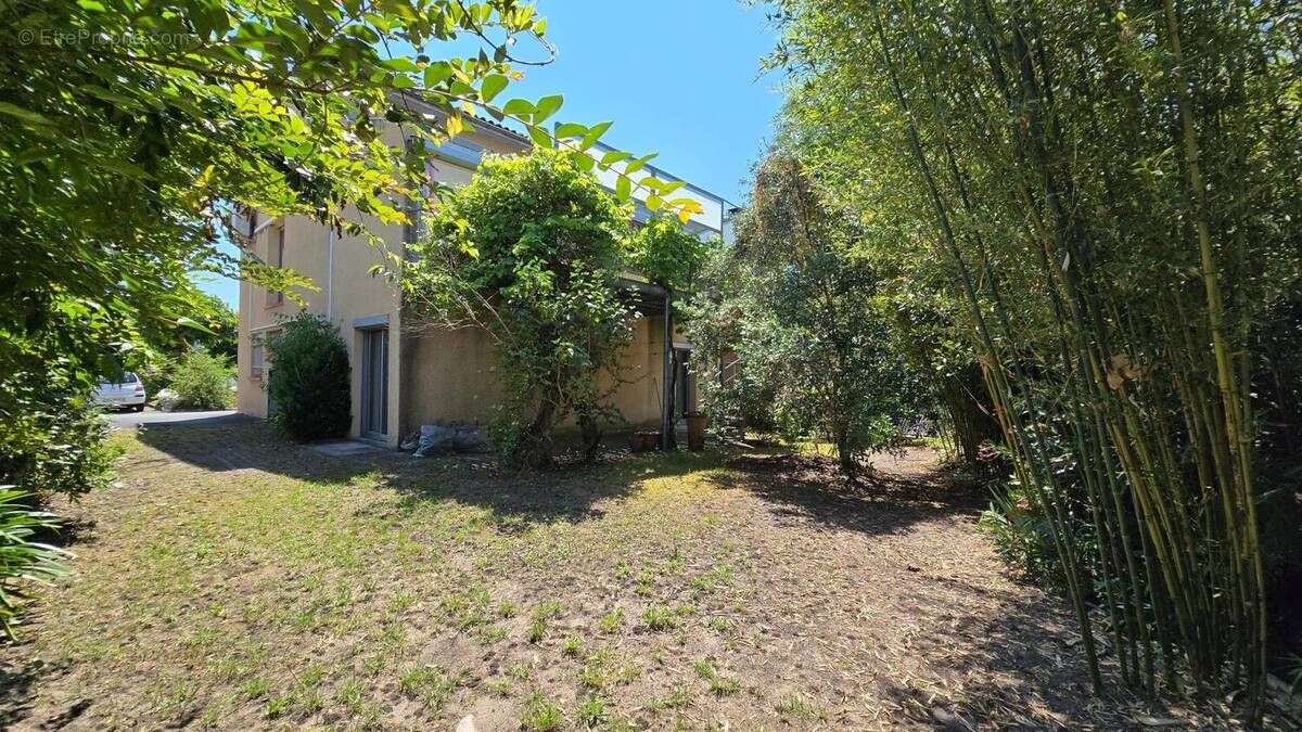 Photo 1 - Maison à LE BOUSCAT