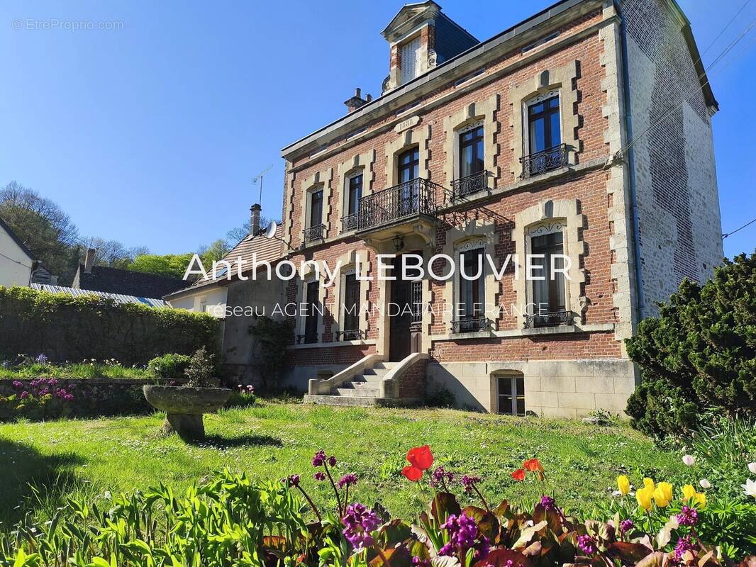 Maison à SAINT-ERME-OUTRE-ET-RAMECOURT