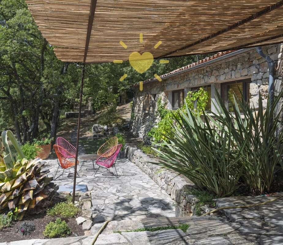 Maison à CALLAS