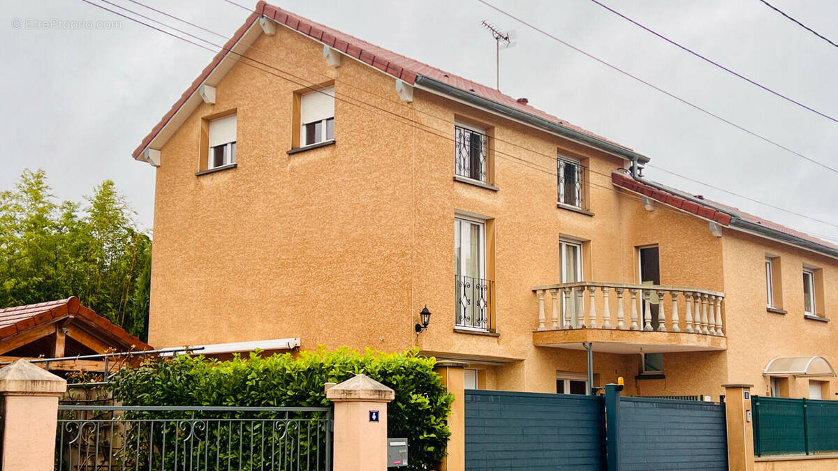 Appartement à BOURG-EN-BRESSE