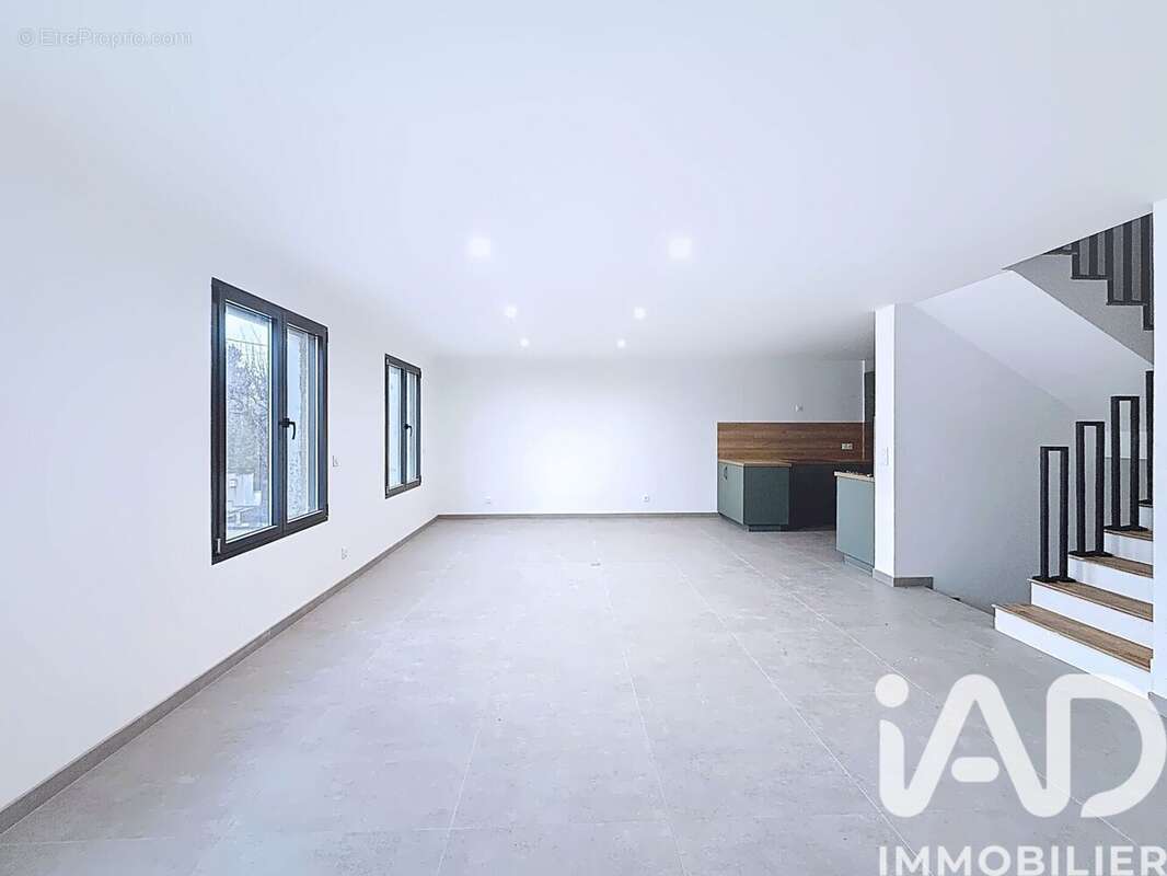 Photo 6 - Maison à NEUILLY-PLAISANCE