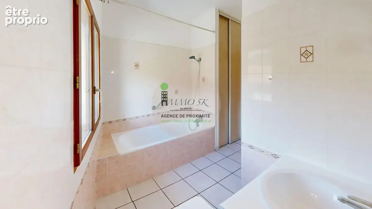 Maison 4 pièces 90 m² à vendre à Courzieu (69690) - photo 6