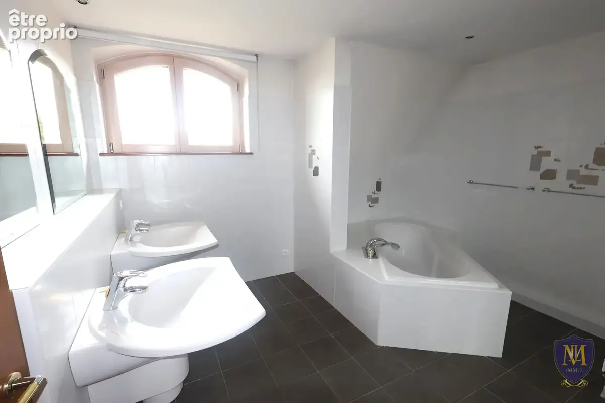 Liebsdorf sur les hauteurs maison aux prestations de qualité de 200 m2 en limite de zone constructibles - photo 14