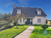 Maison à TOURS-EN-VIMEU