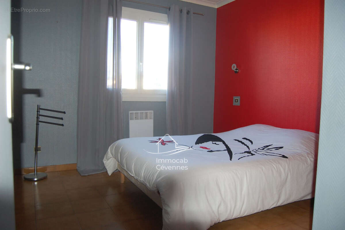 Maison à SAINT-CHRISTOL-LES-ALES