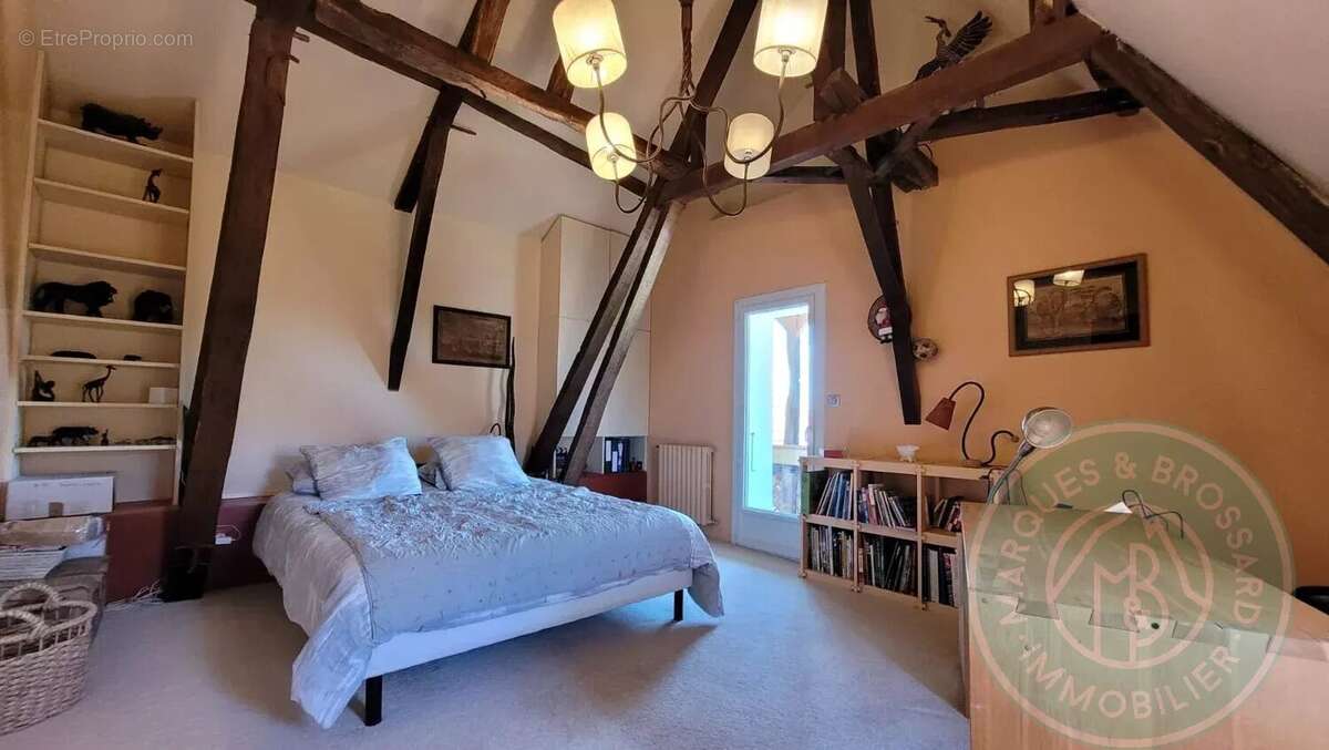 Maison à LEMBEYE