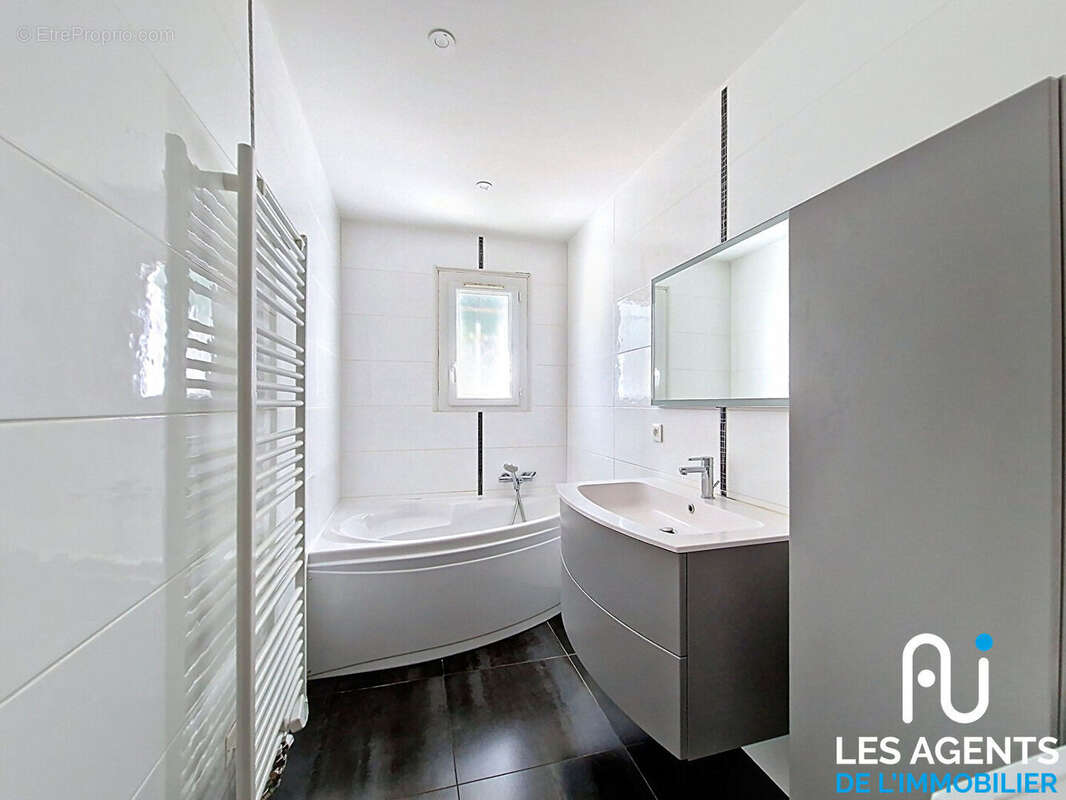 Maison à MEUNG-SUR-LOIRE