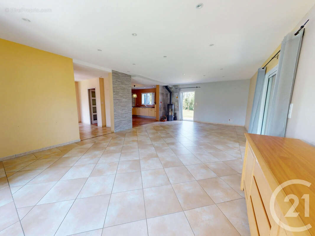 Maison 156 m² à Fontenilles  - photo 6
