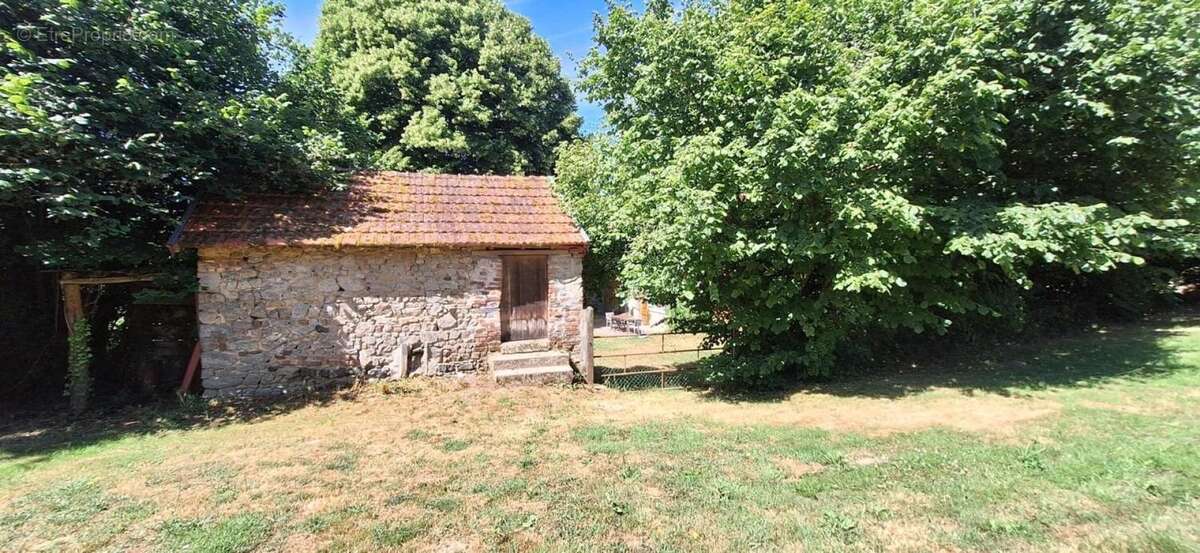 Photo 2 - Maison à LAVAVEIX-LES-MINES