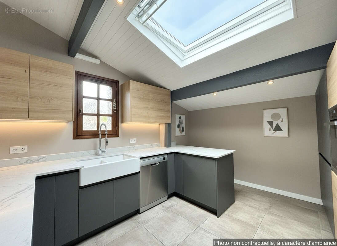 Appartement T3 de 94 m2 avec beau potentiel - photo 4