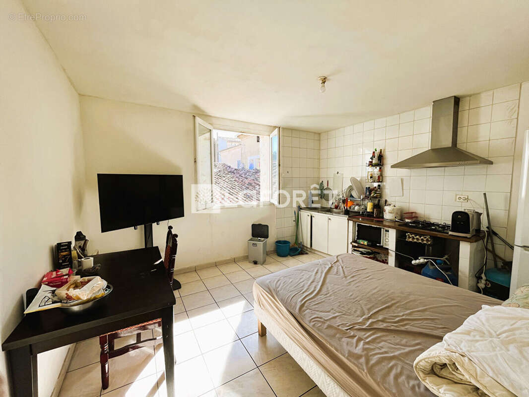 Appartement à SAINT-MAXIMIN-LA-SAINTE-BAUME