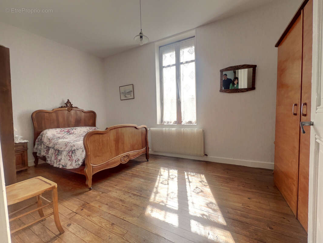 Maison à BOURGOIN-JALLIEU