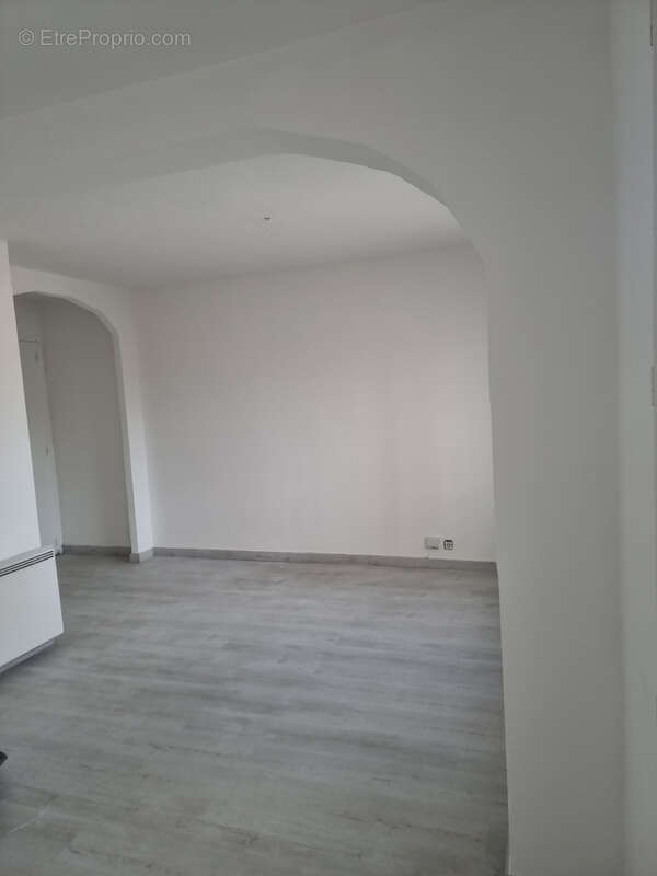 Appartement à MARSEILLE-11E