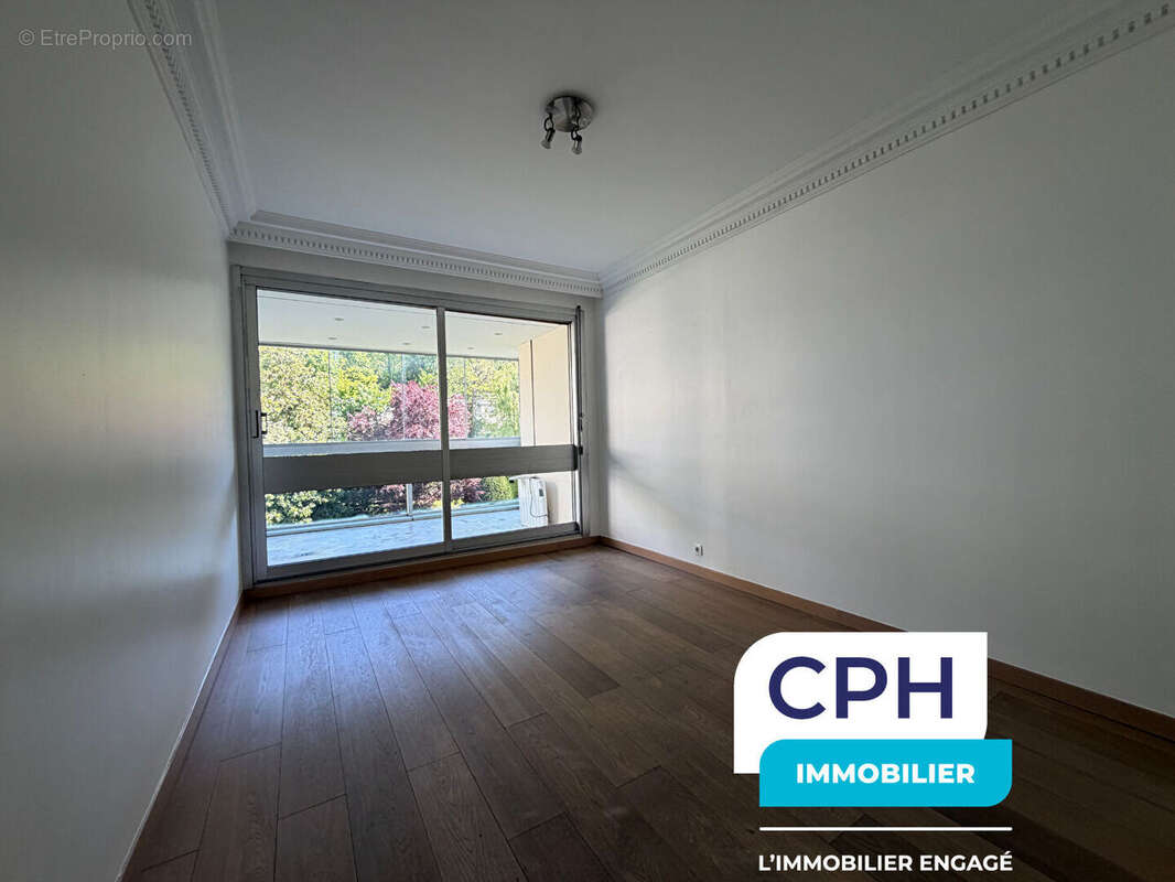 Appartement à LE CHESNAY