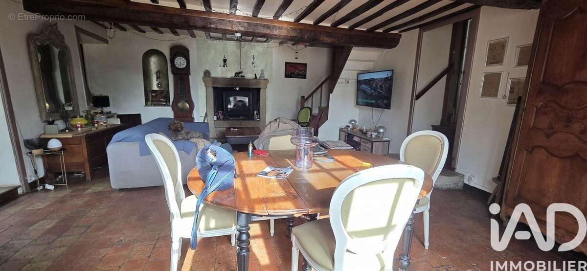 Photo 2 - Maison à SAINT-ELLIER-LES-BOIS