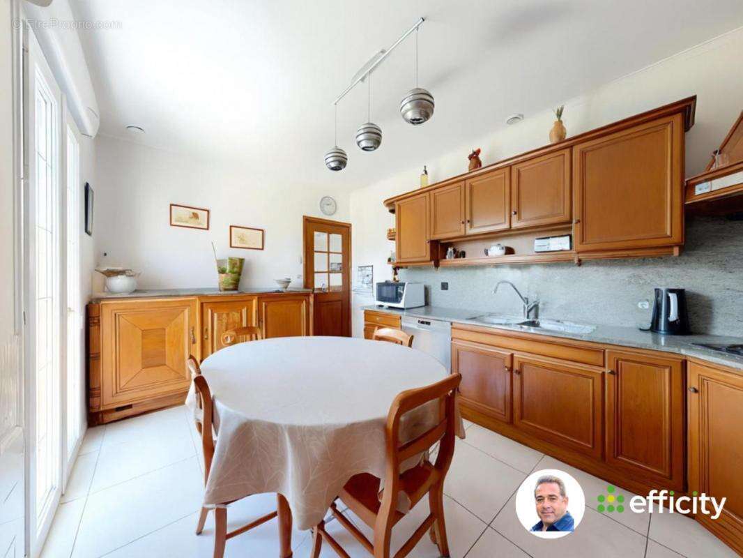 Maison à SAINT-VICTOR