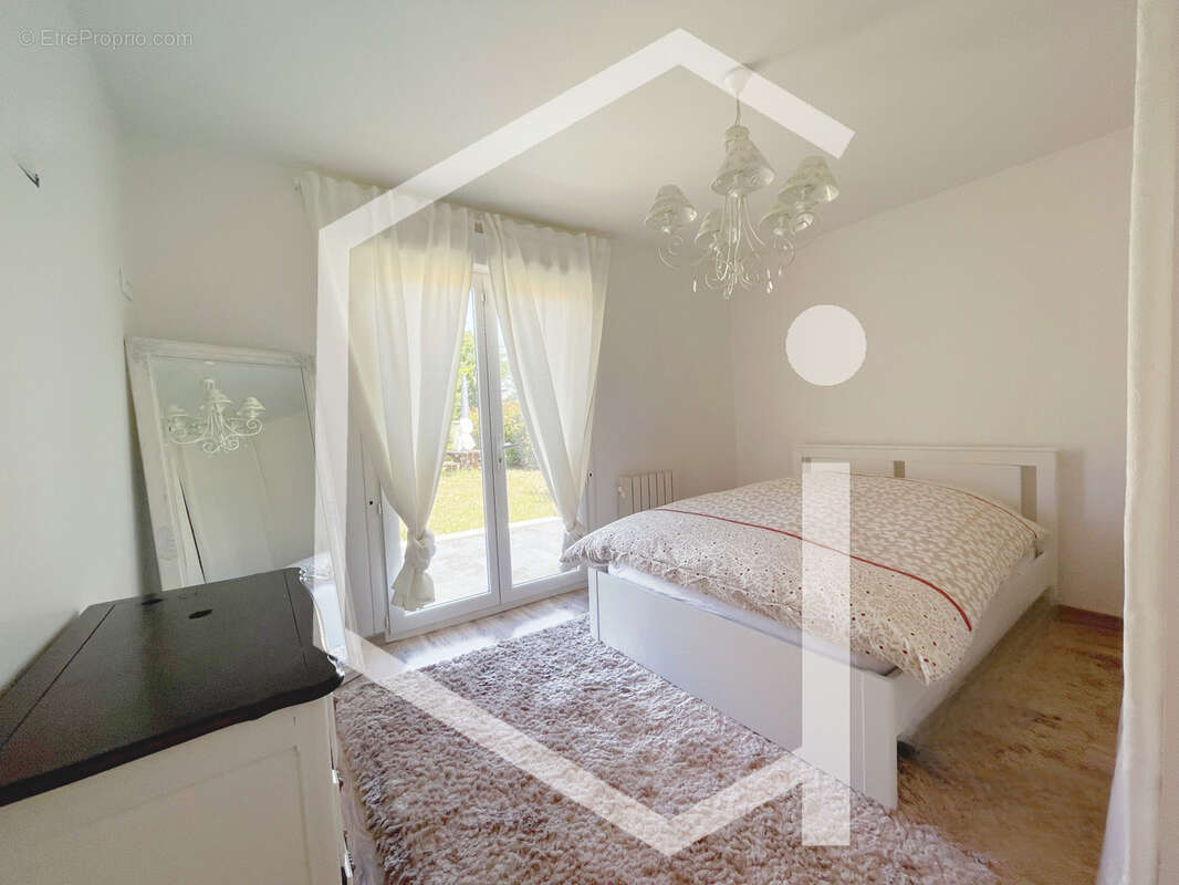 Maison à LA CHARITE-SUR-LOIRE