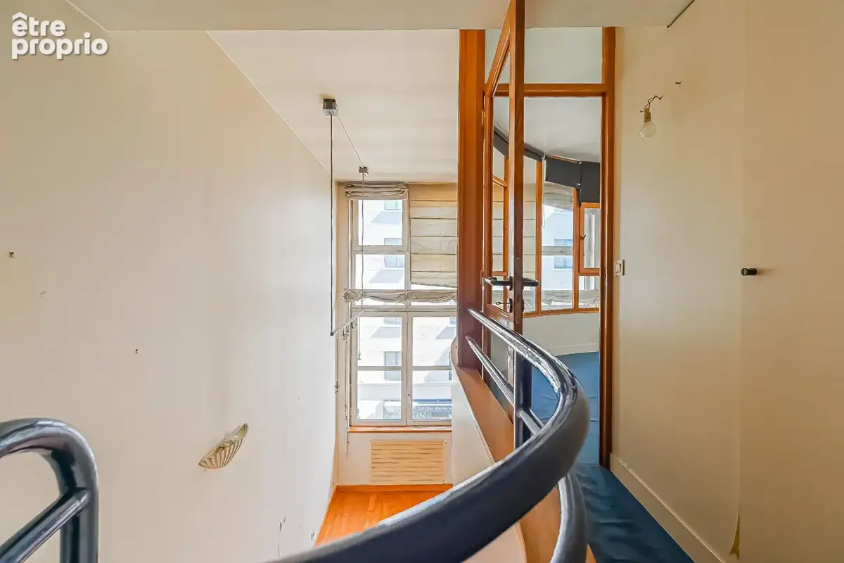 Appartement Paris 3 pièce(s) Plateau de JOURDAIN - photo 12