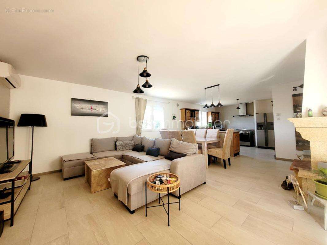 Villa de plain-pied & 3 studios indépendants – Un domaine qui s'autofinance - photo 6