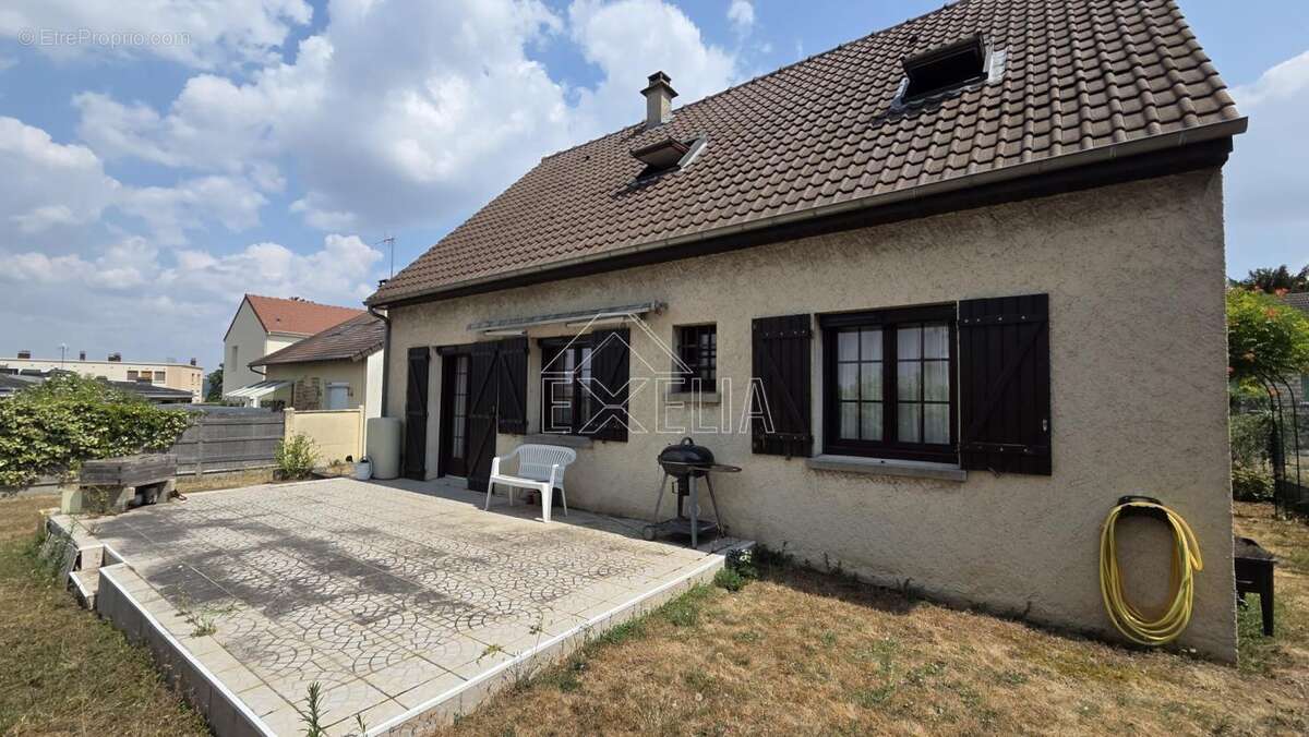 Maison 5 pièces 113m² – sous-sol total – terrasse & jardin 623m² – mantes-la-ville - photo 16