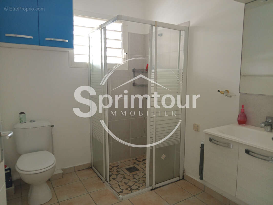 Appartement à LE GOSIER