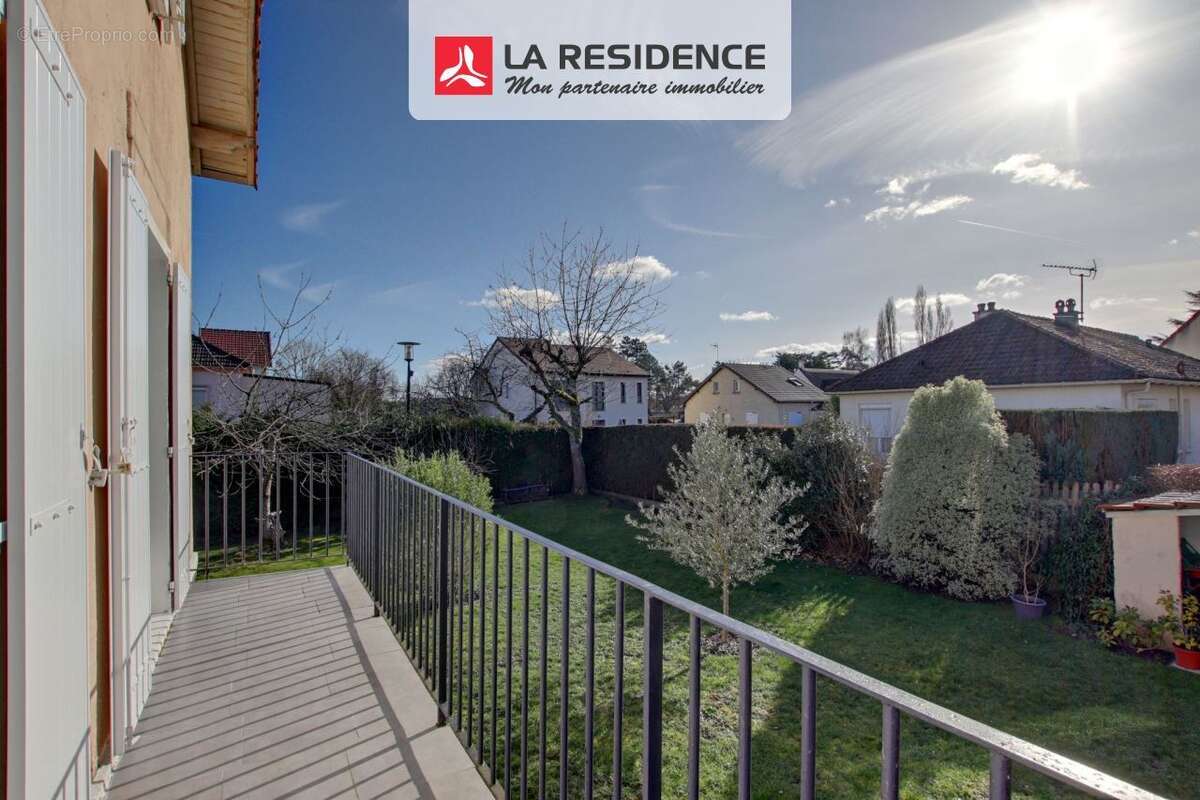 Maison 105 m² à La Verriere  - photo 9