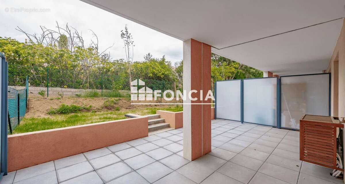 Appartement à BORMES-LES-MIMOSAS