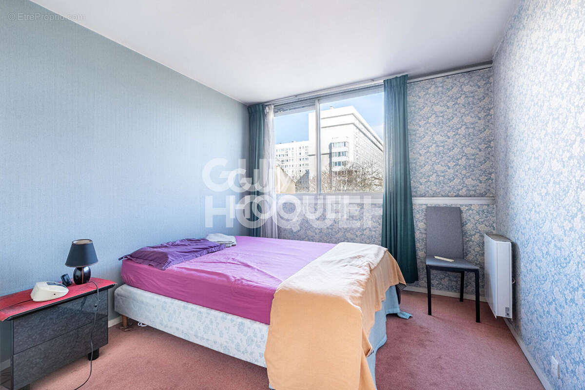 Appartement à VILLENEUVE-LA-GARENNE