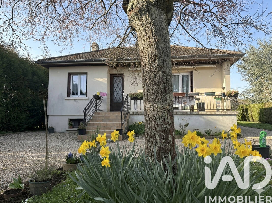 Photo 1 - Maison à VILLENAUXE-LA-GRANDE