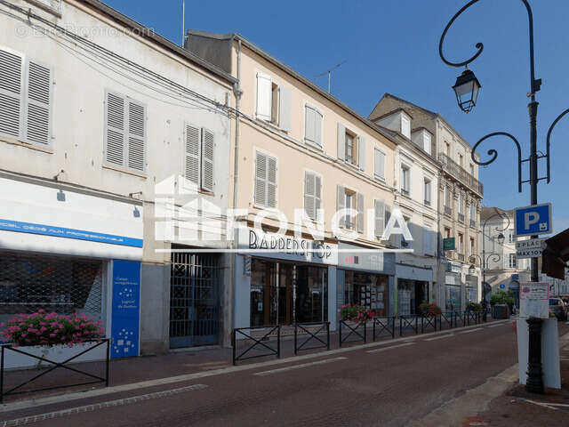 Appartement à MONTEREAU-FAULT-YONNE