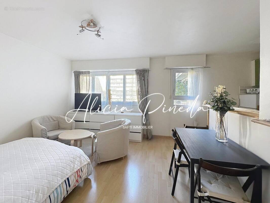 Photo 1 - Appartement à ASNIERES-SUR-SEINE